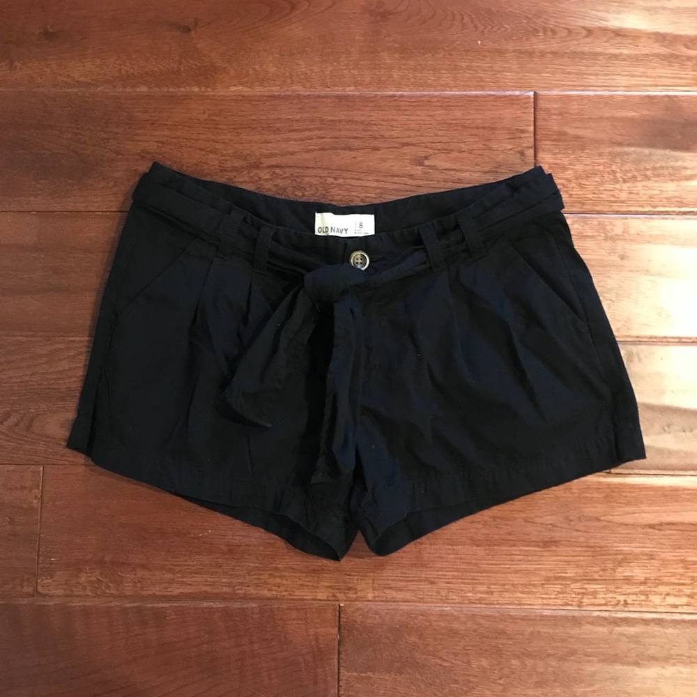 Old Navy front tie shorts